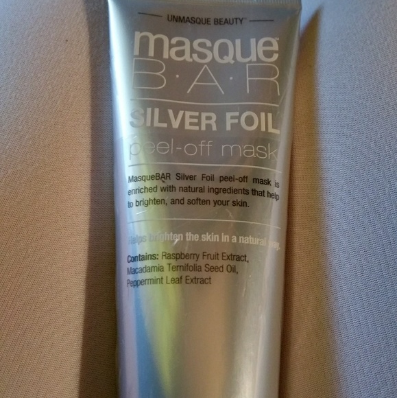 MasqueBAR silver Foil peel off mask. - Picture 2 of 3